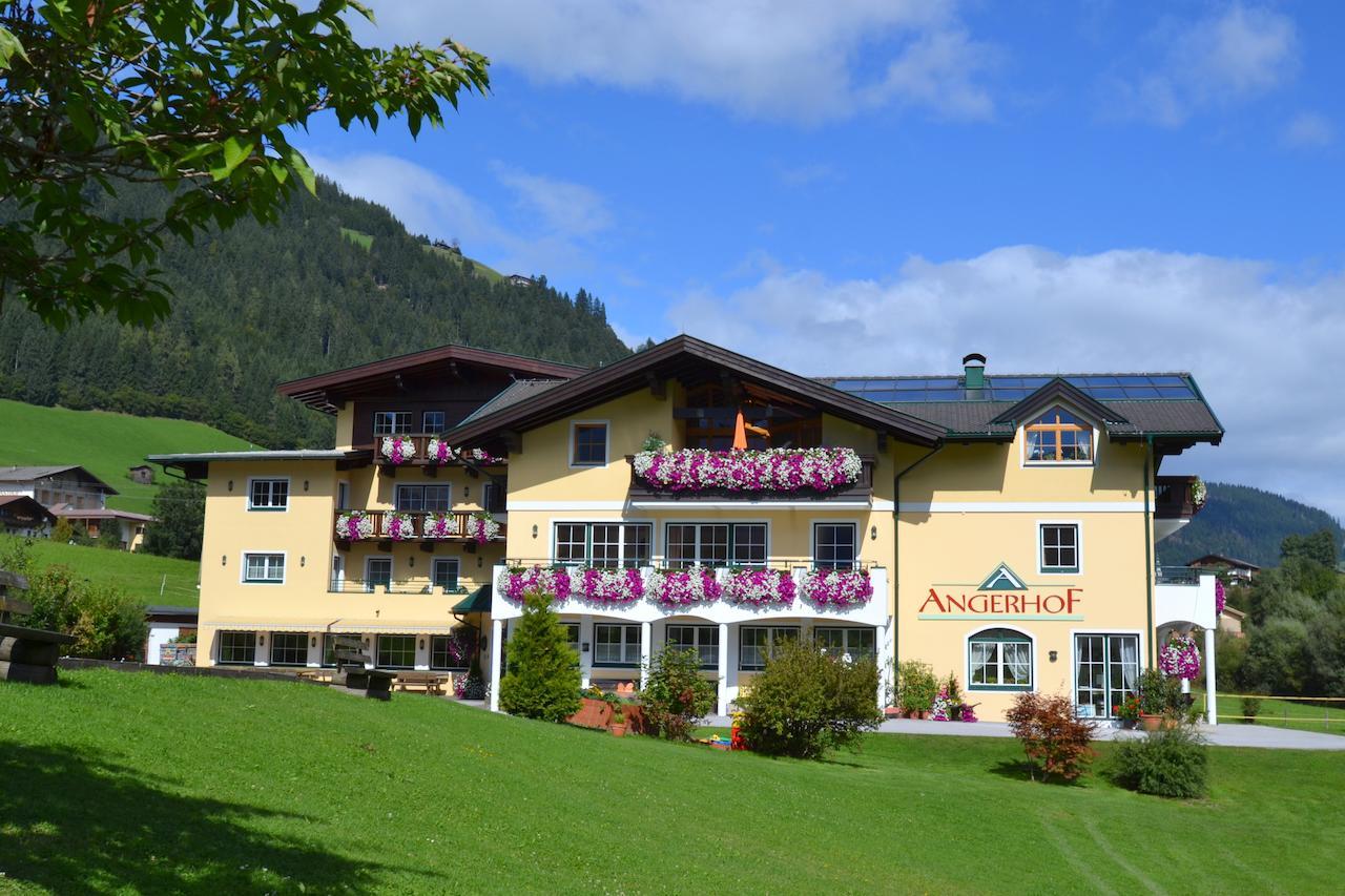 Jugendhotel Angerhof Oberau Exterior foto